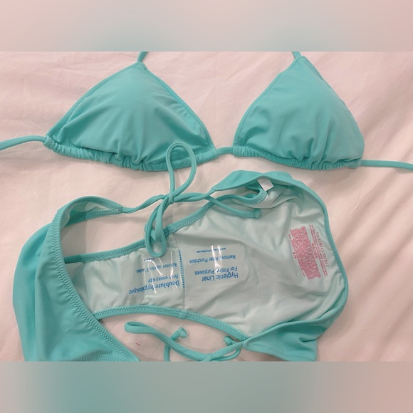 NEW Victorias Secret bikini - Picture 2 of 4